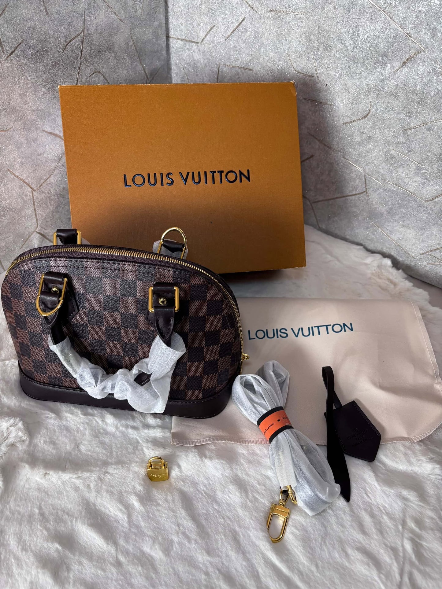 Louis Vuitton Alma BB Damier Ebene