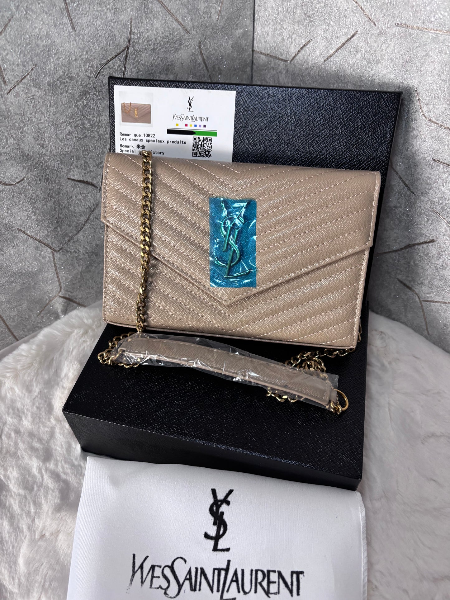 Saint Laurent Beige Calf Leather Bos Taurus Shoulder Bag