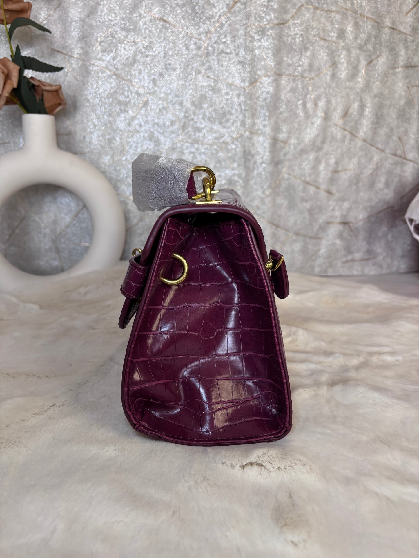 Guess textured satchel bag with a detachable strap